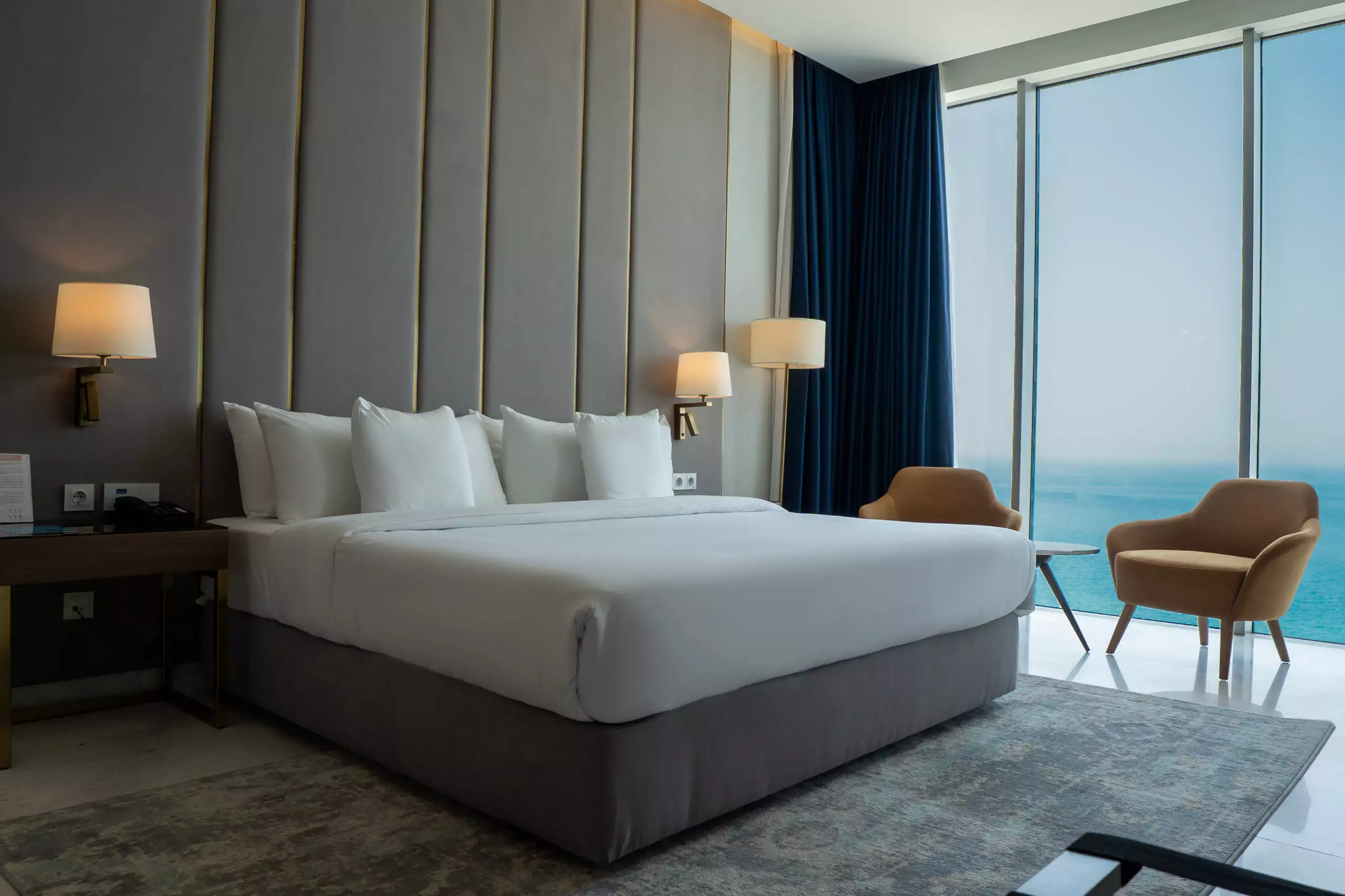 Alibaba https://cdn.alibaba.ir/ostorage/hotel-accommodation-images/6884d9d6ac13a7ed0d855c16_دبل دیلاکس (3).webp